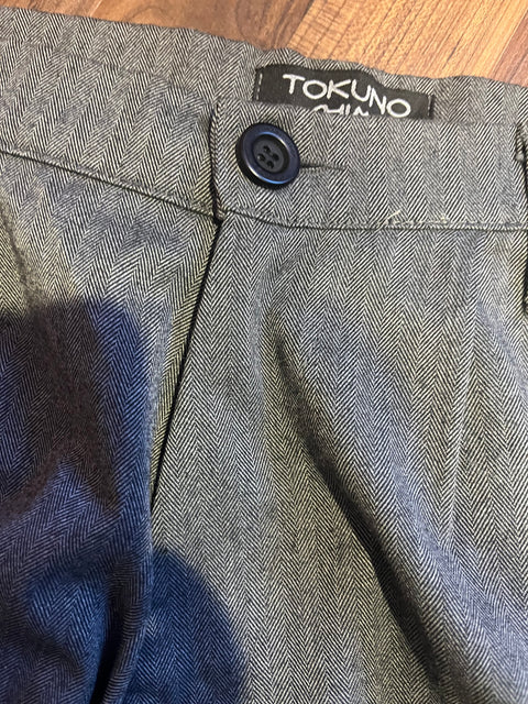 Pantalone Tokuno Shima